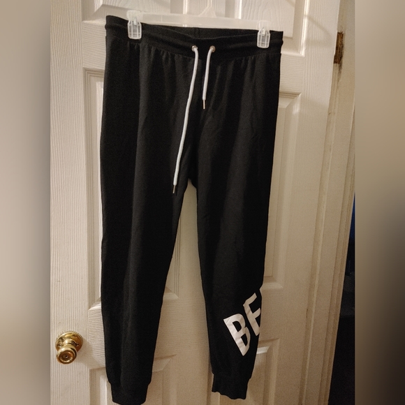 Bebe Set - Picture 2 of 2